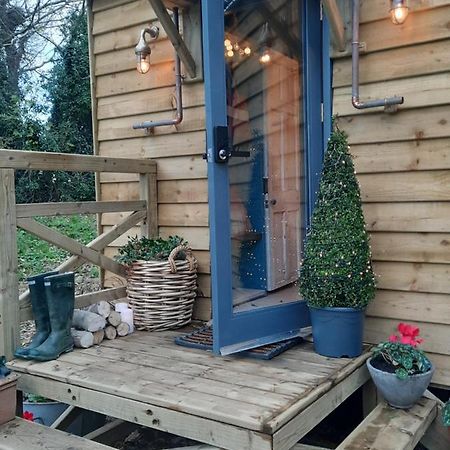 Cosy Double Shepherds Hut In Beautiful Wicklow With Underfloor Heating Throughout Rathnew المظهر الخارجي الصورة