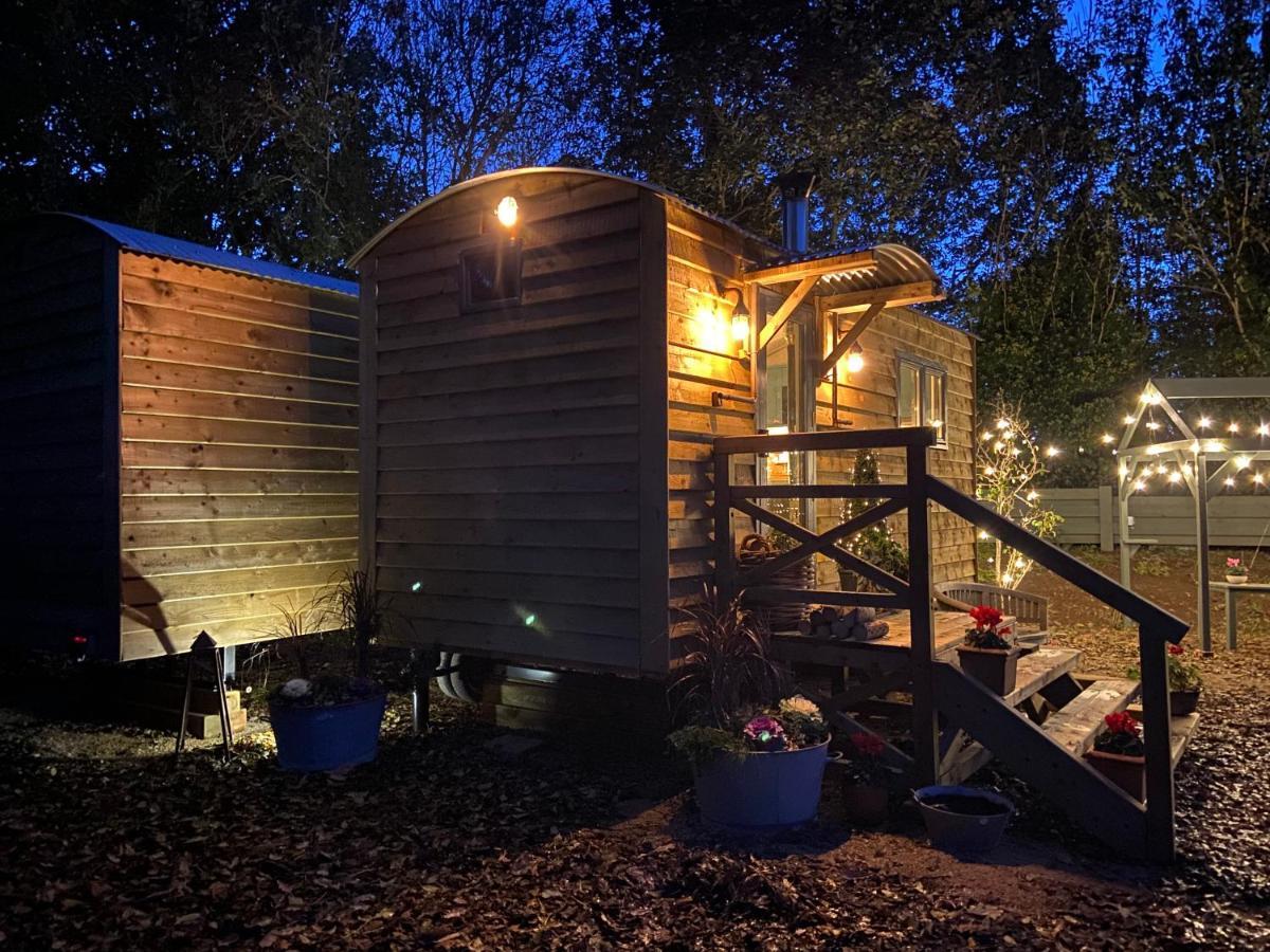 Cosy Double Shepherds Hut In Beautiful Wicklow With Underfloor Heating Throughout Rathnew المظهر الخارجي الصورة