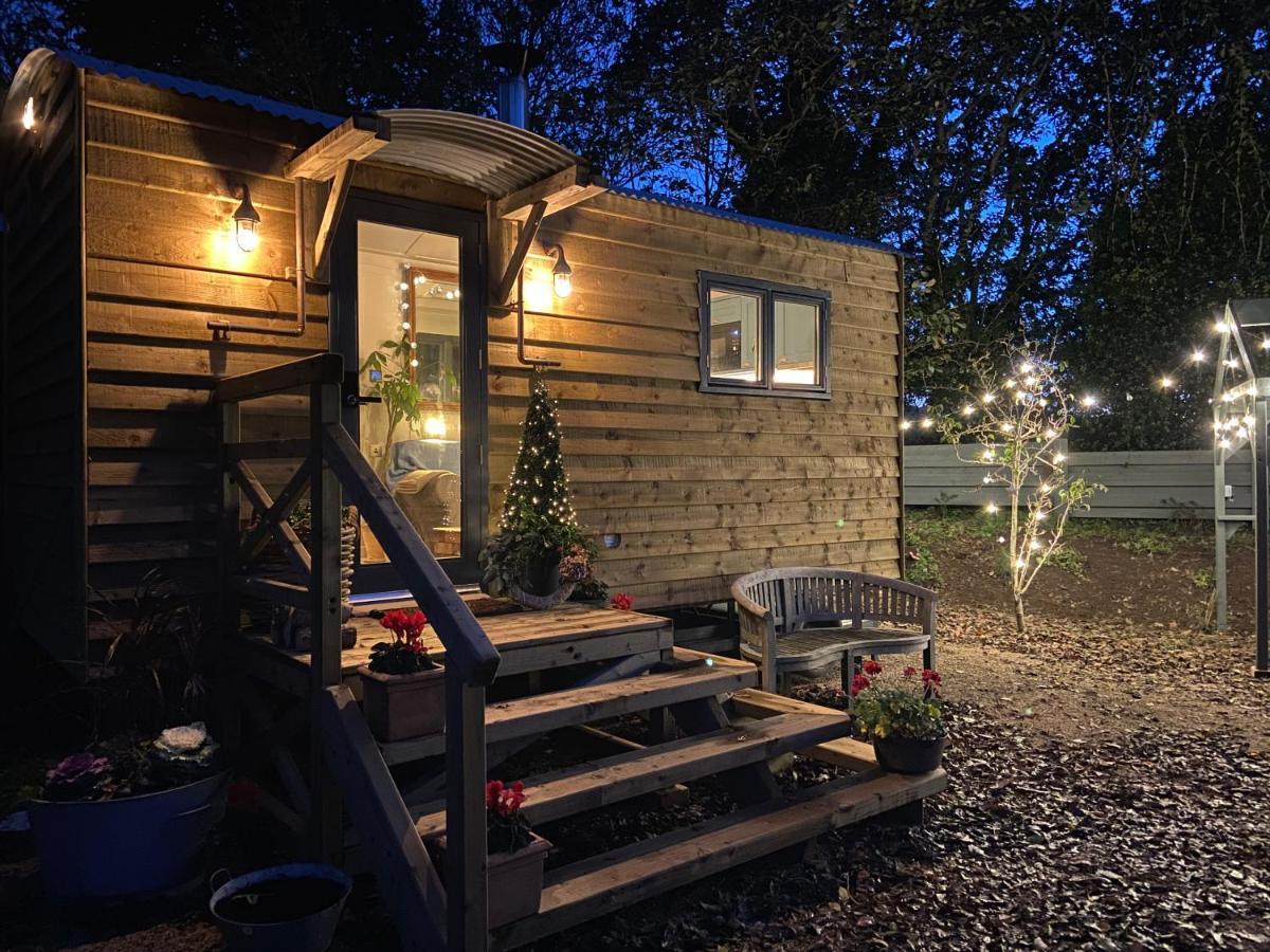 Cosy Double Shepherds Hut In Beautiful Wicklow With Underfloor Heating Throughout Rathnew المظهر الخارجي الصورة