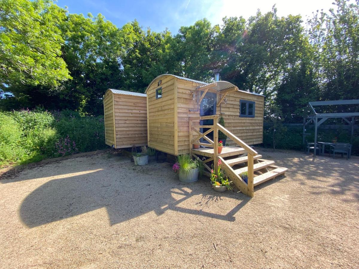 Cosy Double Shepherds Hut In Beautiful Wicklow With Underfloor Heating Throughout Rathnew المظهر الخارجي الصورة