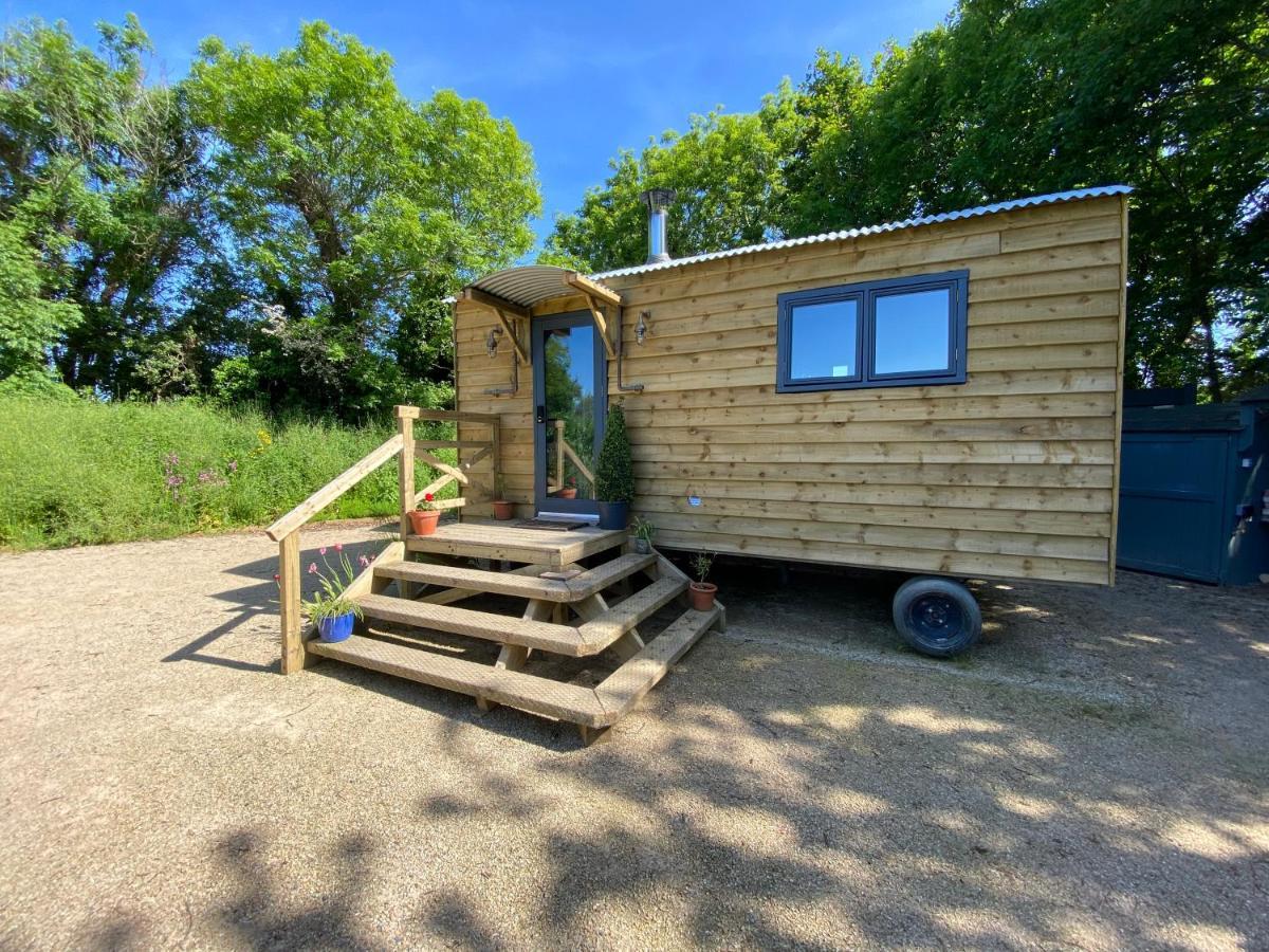 Cosy Double Shepherds Hut In Beautiful Wicklow With Underfloor Heating Throughout Rathnew المظهر الخارجي الصورة